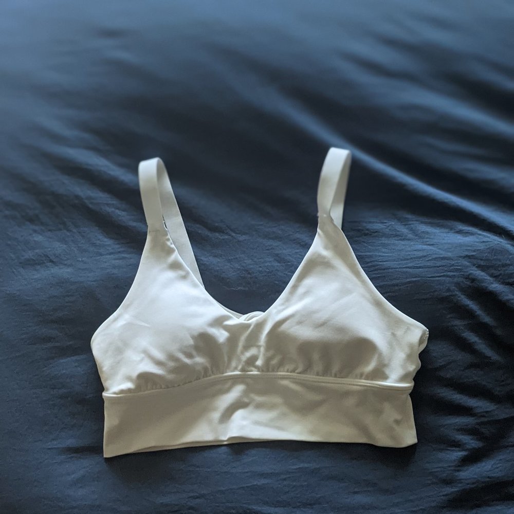 Aerie OFFLINE Real Me Twist Back Sports Bra, SZ M